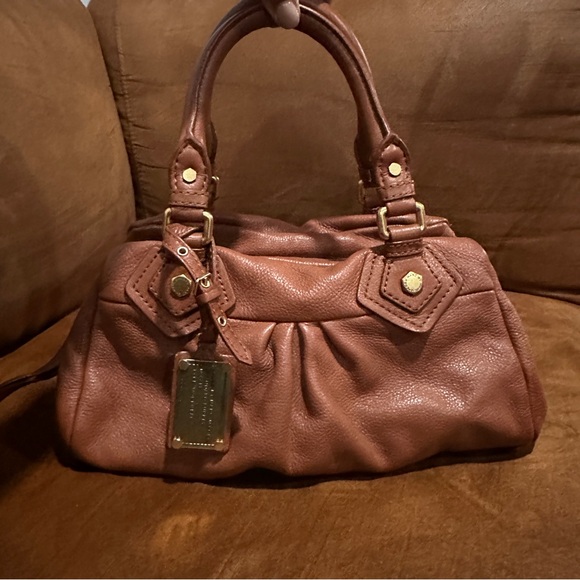 Marc By Marc Jacobs Handbags - {preloved} Marc By Marc Jacobs Classic Q Leather Handbag